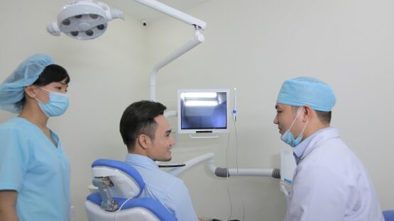 Giá Cấy Ghép Răng Implant Bao Nhiêu Tiền?
