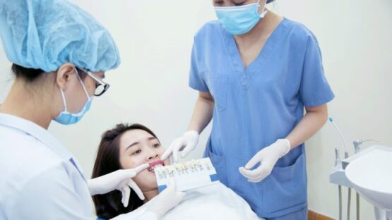 Tẩy trắng răng ở Hà Nội – “Thay áo mới” cho hàm răng xỉn màu
