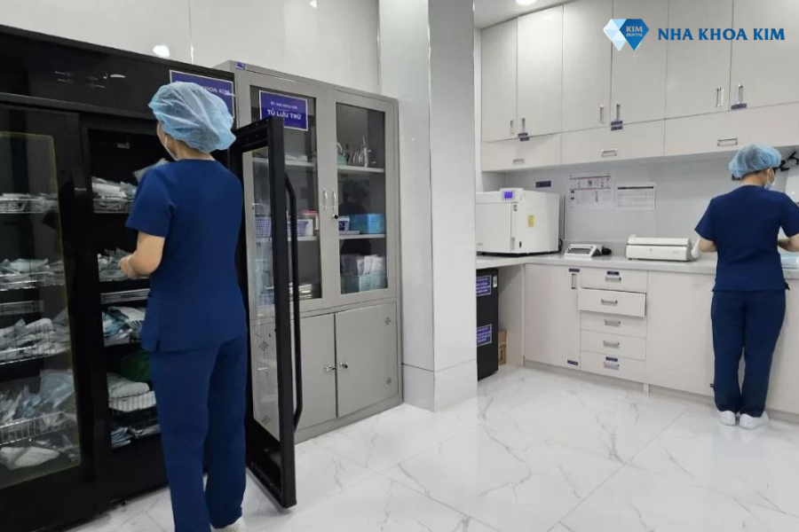 Mỗi phòng nha tại Nha khoa Kim quận Gò Vấp đều đạt chuẩn vô trùng