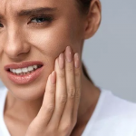 Trồng răng giả có đau không, có nguy hiểm gì không? Trồng răng giả có đau không, có nguy hiểm gì không?