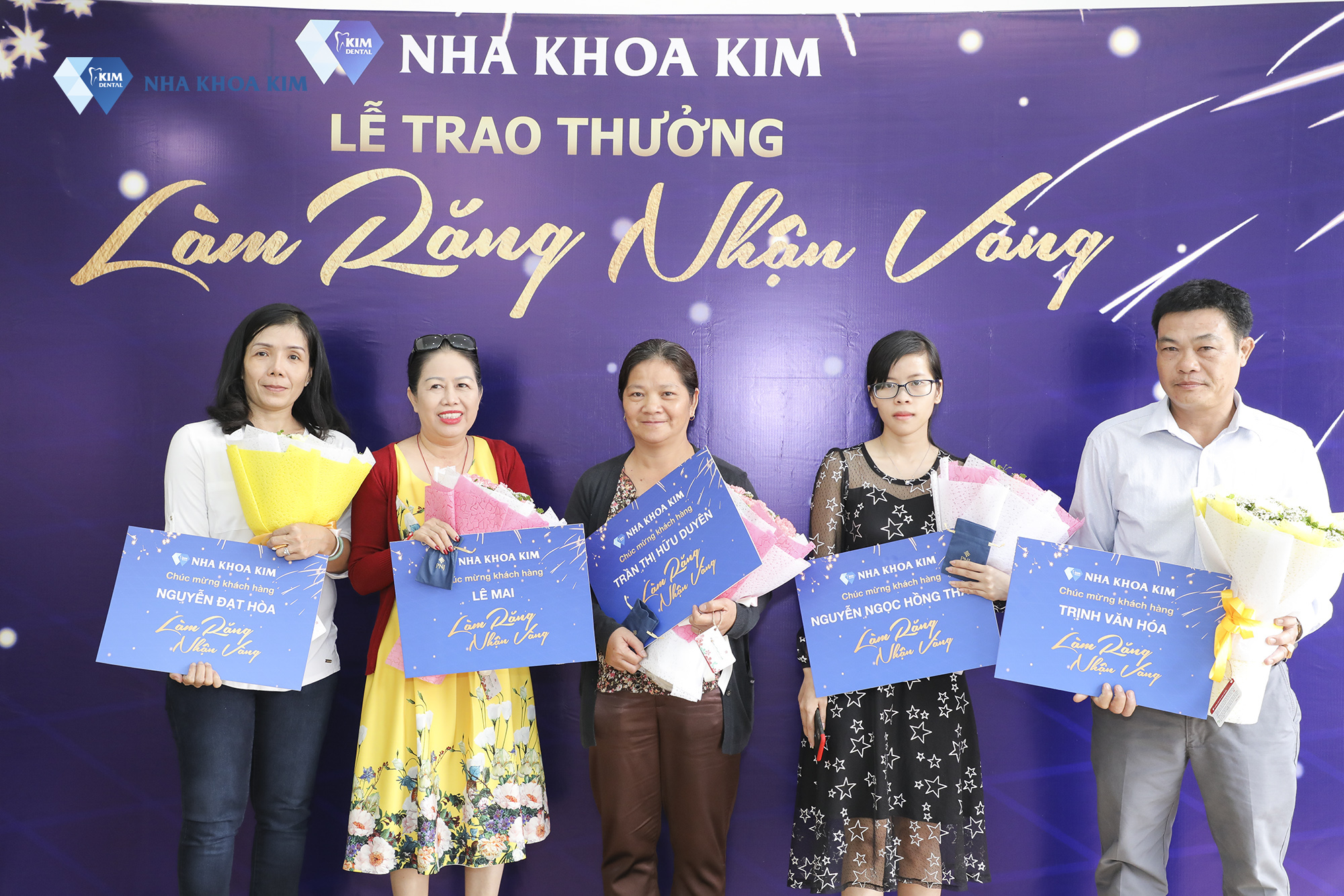 Rạng rỡ răng xinh, rinh vàng óng ánh tại Nha khoa Kim Rạng rỡ răng xinh, rinh vàng óng ánh tại Nha khoa Kim