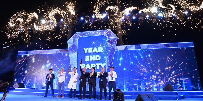 YEAR END PARTY 2019 “TOGETHER WE WIN” – KHÉP LẠI MỘT NĂM ĐẦY CẢM XÚC VÀ NIỀM TIN CHIẾN THẮNG CHO MỘT GIAI ĐOẠN MỚI YEAR END PARTY 2019 “TOGETHER WE WIN” – KHÉP LẠI MỘT NĂM ĐẦY CẢM XÚC VÀ NIỀM TIN CHIẾN THẮNG CHO MỘT GIAI ĐOẠN MỚI