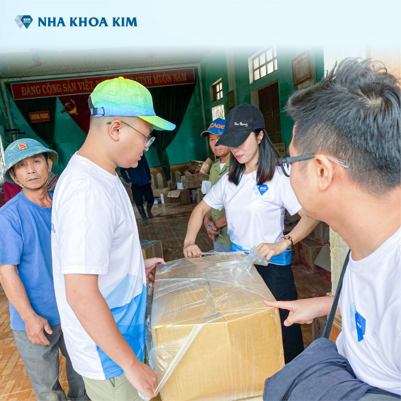 Nha Khoa Kim hướng về miền Trung