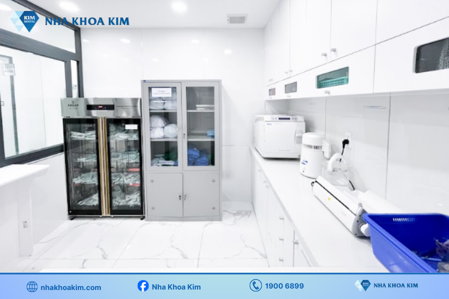 Hệ thống vô trùng 1 chiều theo chuẩn quốc tế khép kín tại Nha Khoa Kim