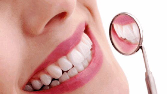 Răng sứ Titan có bị đen không? Làm thế nào để khắc phục?