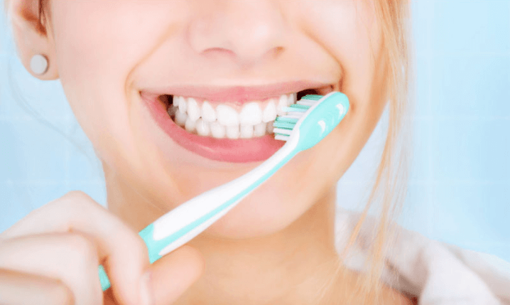 Chú ý giữ gìn vệ sinh răng miệng cần thận để đạt hiệu quả cao