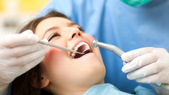 Lấy tủy răng có đau không? Những điều cần biết khi lấy tủy răng