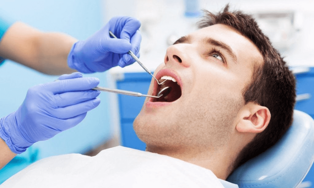 Nhổ răng khôn có đau hay không?