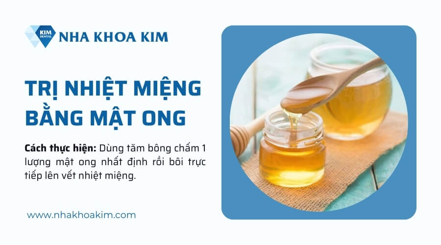 Chữa nhiệt miệng tại nhà bằng mật ong