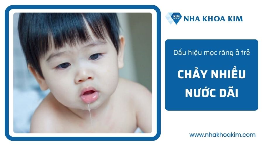 Dấu hiệu trẻ mọc răng lần đầu